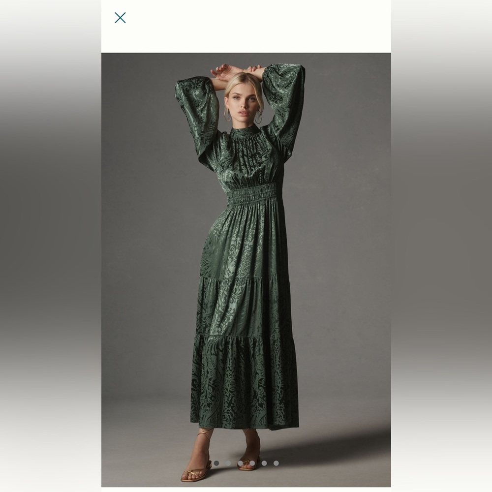 Elegant Green Patterned Dress